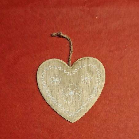 16 coeurs en bois 10cm